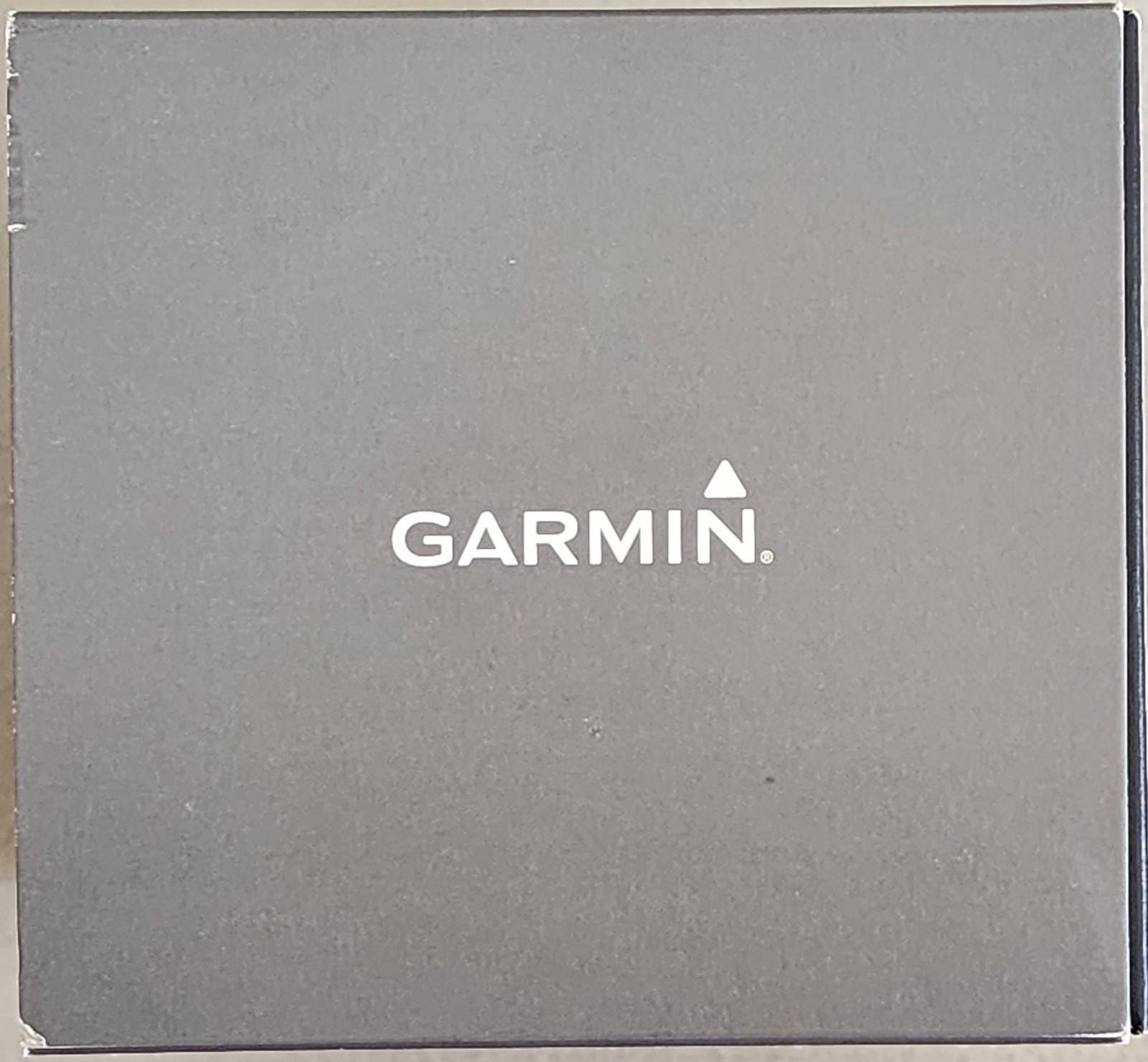 Garmin fenix 8 Soft Gold 43mm Sapphire with Gray and Sandstone Band 010-02903-10
