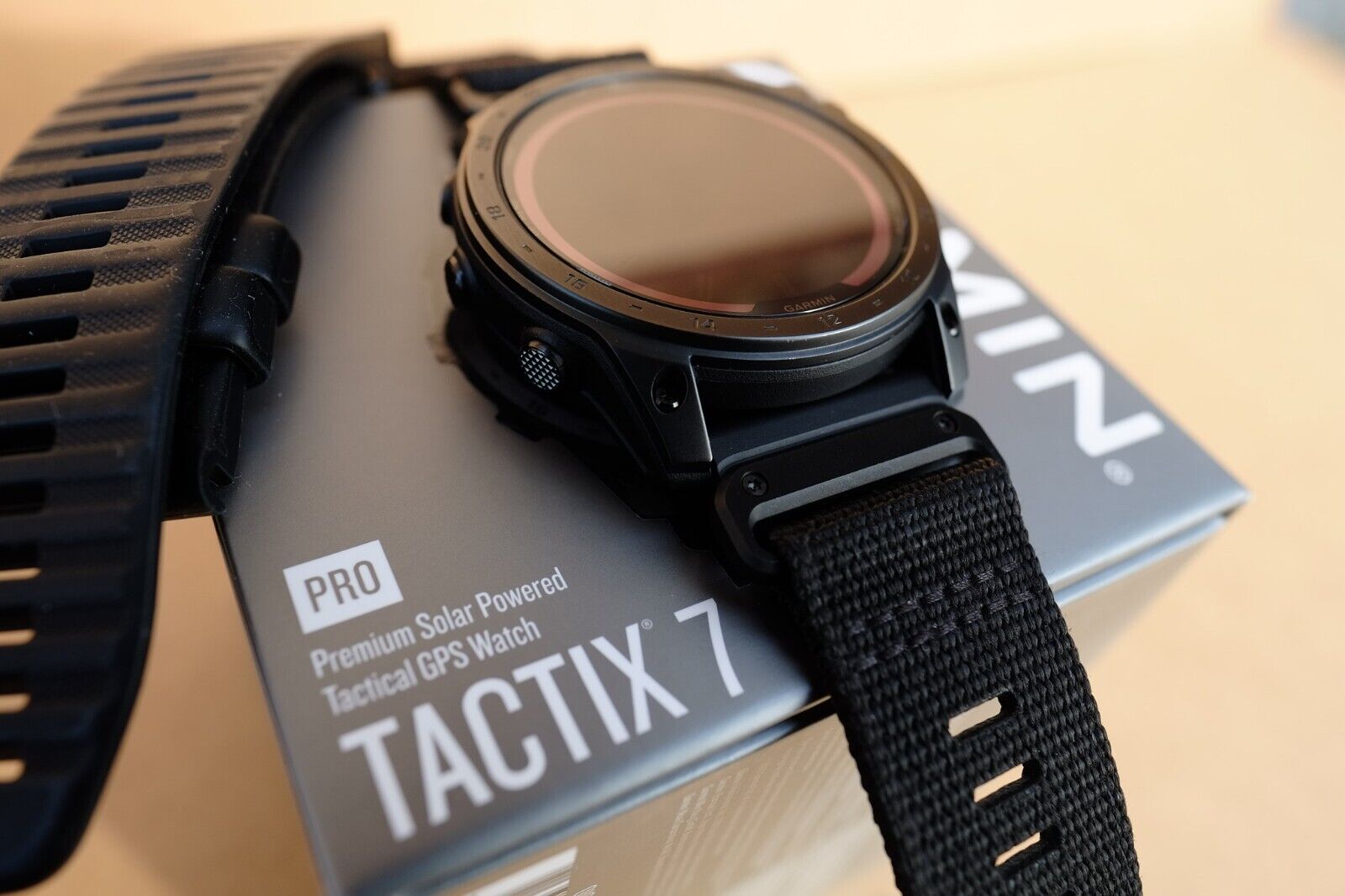 GARMIN TACTIX 7 PRO Sapphire Solar Outdoor Tactical GPS MIL Spec. Watch