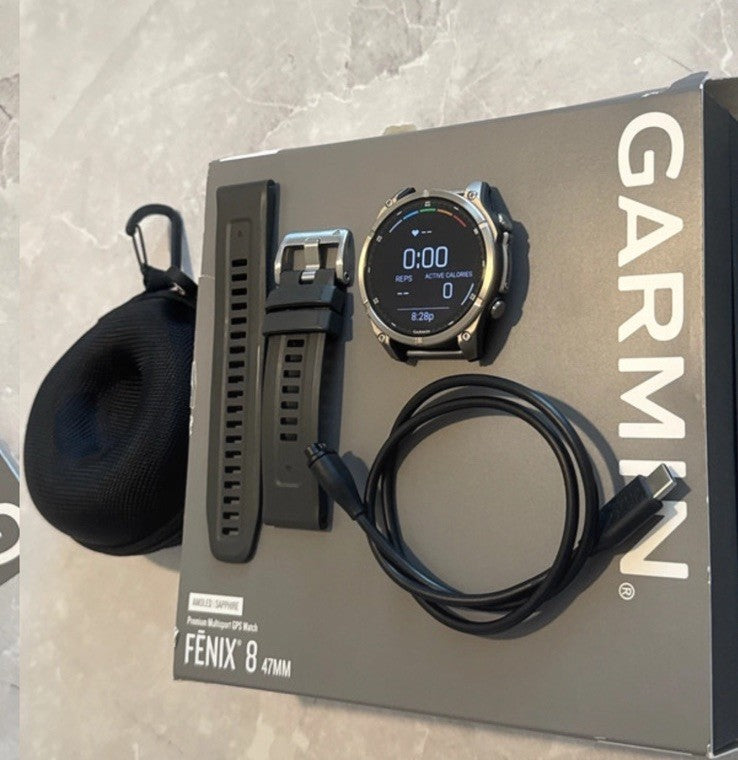 Garmin Fenix 8 47mm AMOLED Premium Multisport GPS Watch. EXCELLENT CONDITION