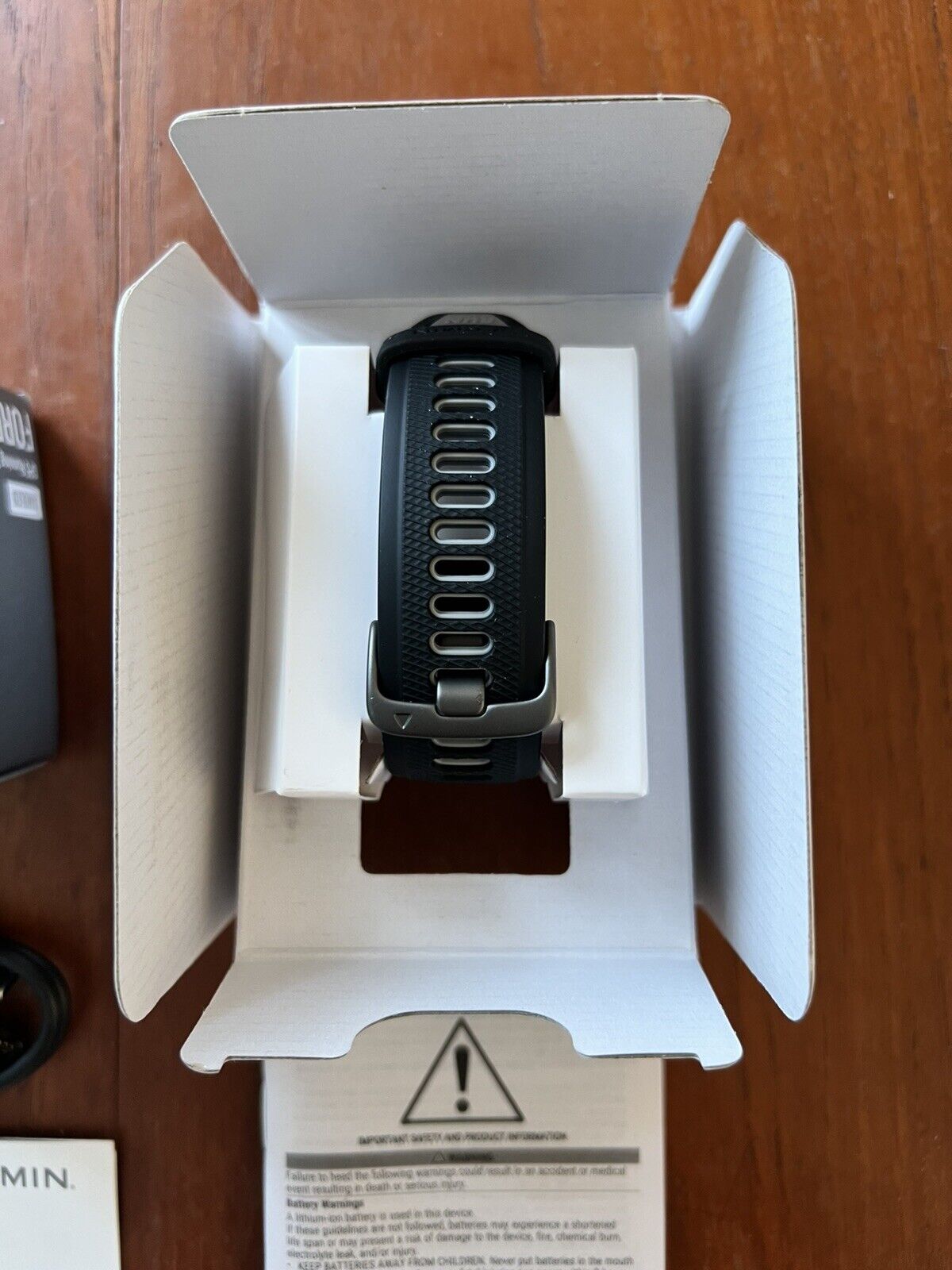 Garmin Forerunner 265 Black GPS Running Smart OLED Watch | Brand New