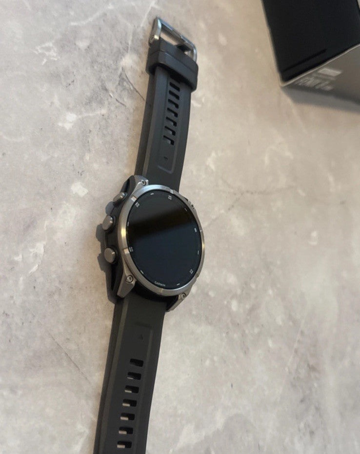 Garmin Fenix 8 47mm AMOLED Premium Multisport GPS Watch. EXCELLENT CONDITION