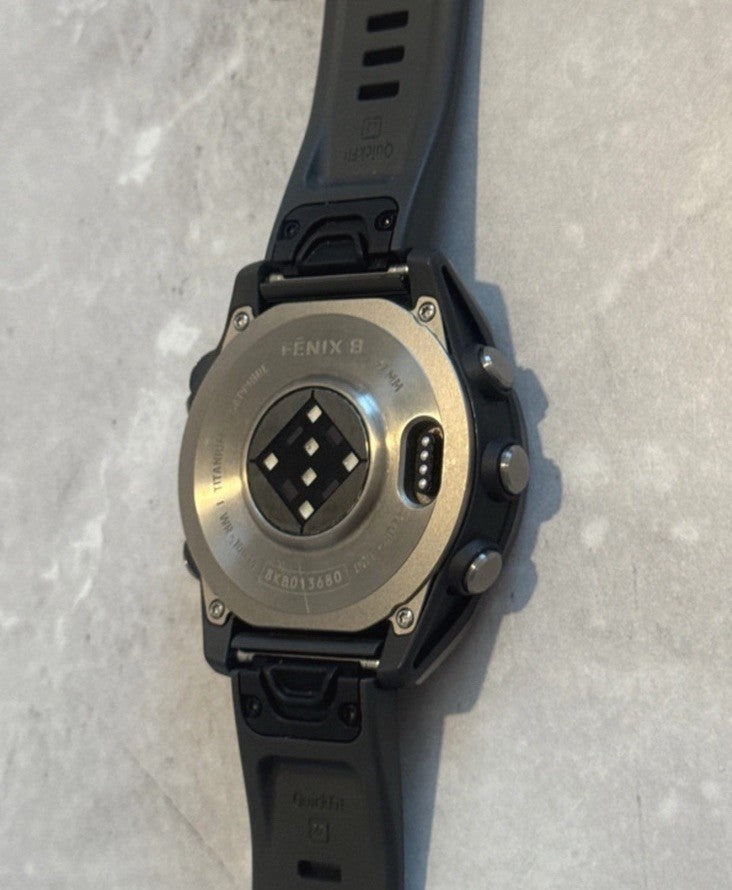 Garmin Fenix 8 47mm AMOLED Premium Multisport GPS Watch. EXCELLENT CONDITION