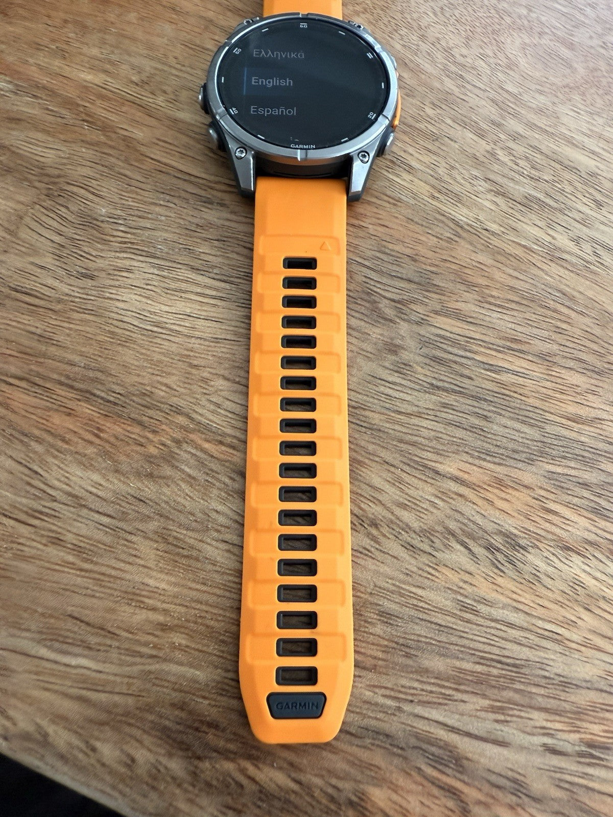 GARMIN Fenix 8 47MM AMOLED Sapphire Unisex Watch 010-02904-11 (Orange)
