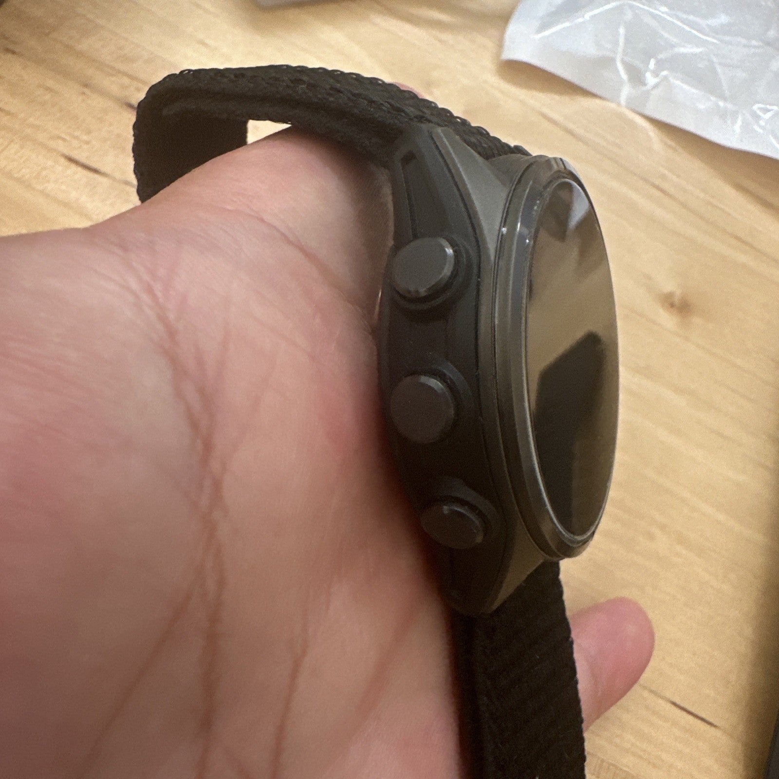 Garmin Fenix 8 AMOLED Sapphire Edition 43mm Grey Carbon Box Case & Watch Straps