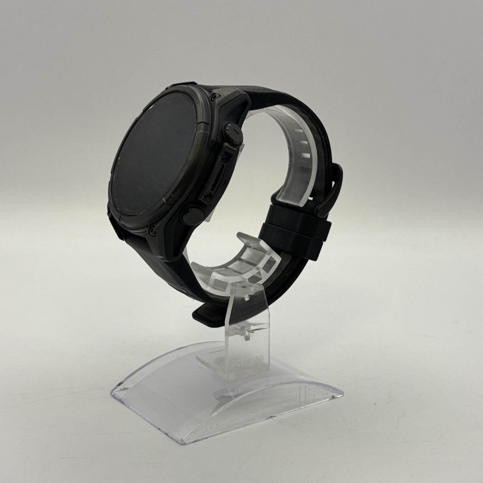 Garmin Fenix 8 Solar Sapphire Edition 47mm Gray (GPS) w/ Pebble Gray Silicone